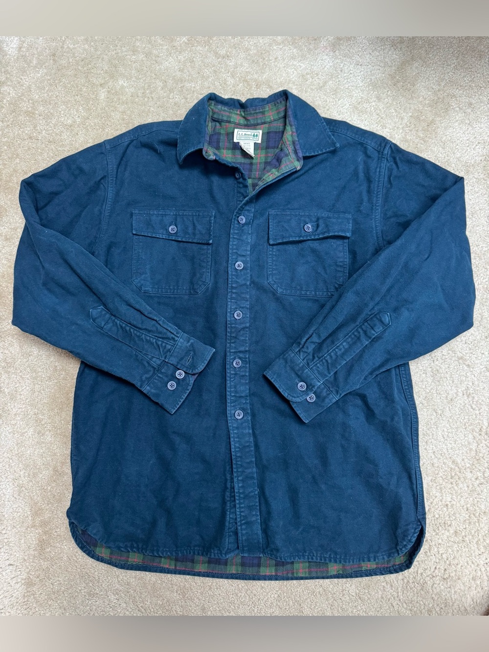 L.L. Bean Men's Sz M Navy Button-Down Shirt with Plaid Lining